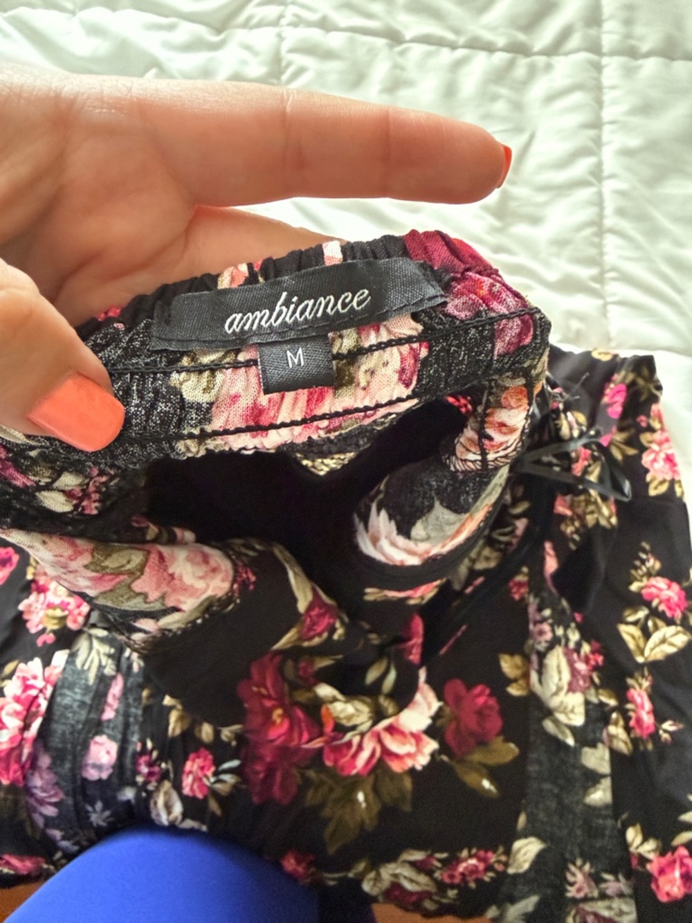 Floral Off-Shoulder Maxi dress - Black with Pink Rose Print - Picture 4 of 4